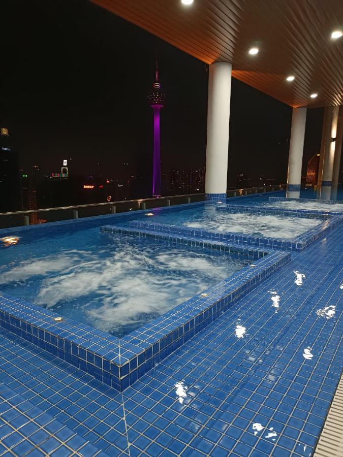 Cl 27a Insta Klcc View & Infinity Pool View Apartment *